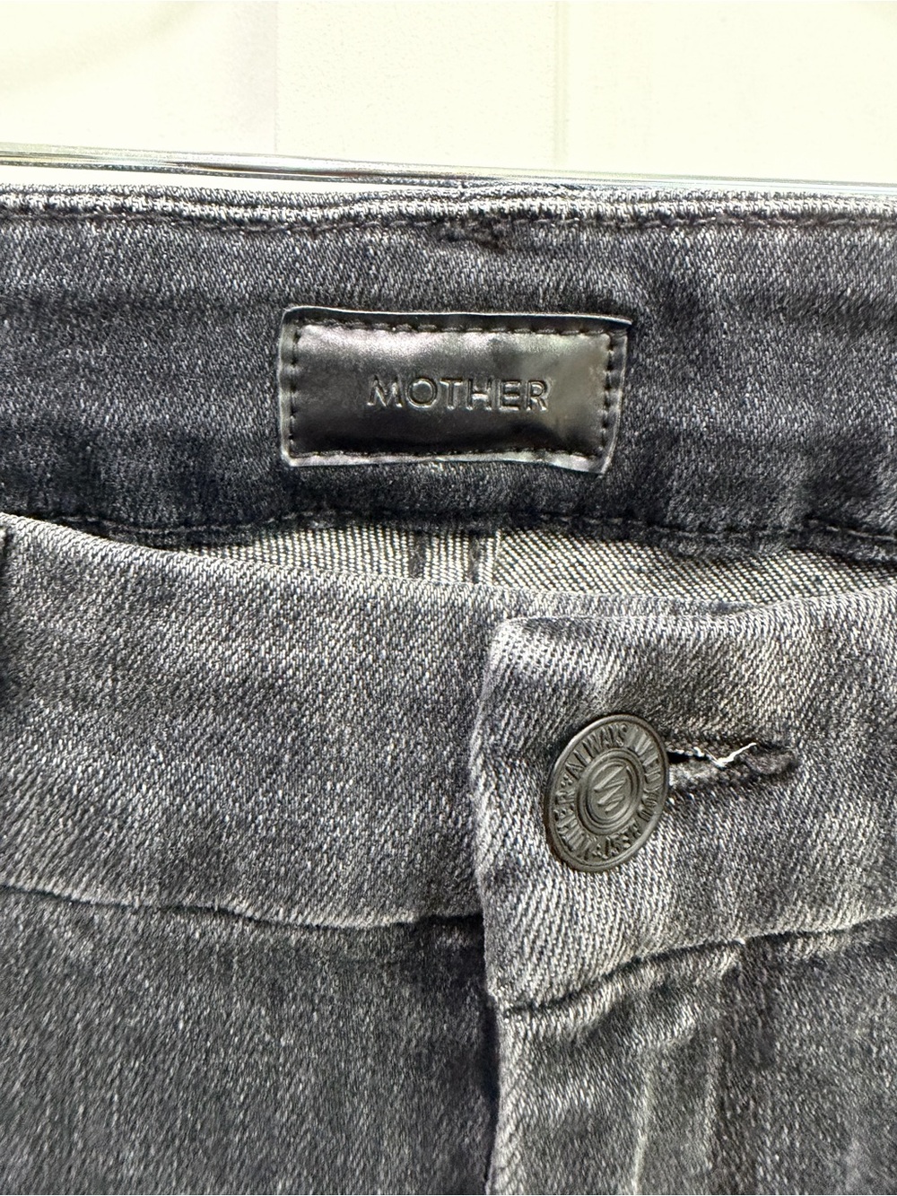 MOTHER The Looker Ankle Undone Hem Jeans - Stealing Shadows Black - Picture 2 of 7